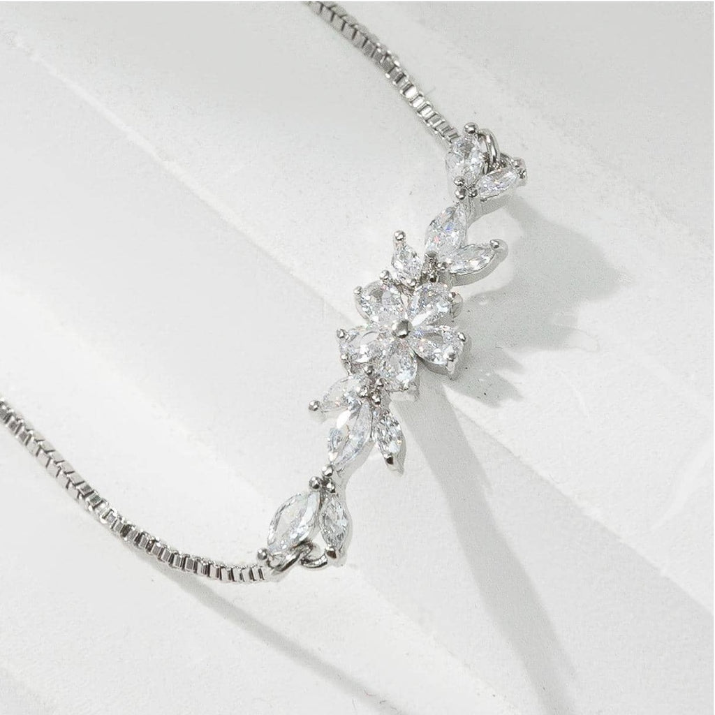 Ametra Radiant Bloom – Zirconia Leaf Drawstring Bracelet
